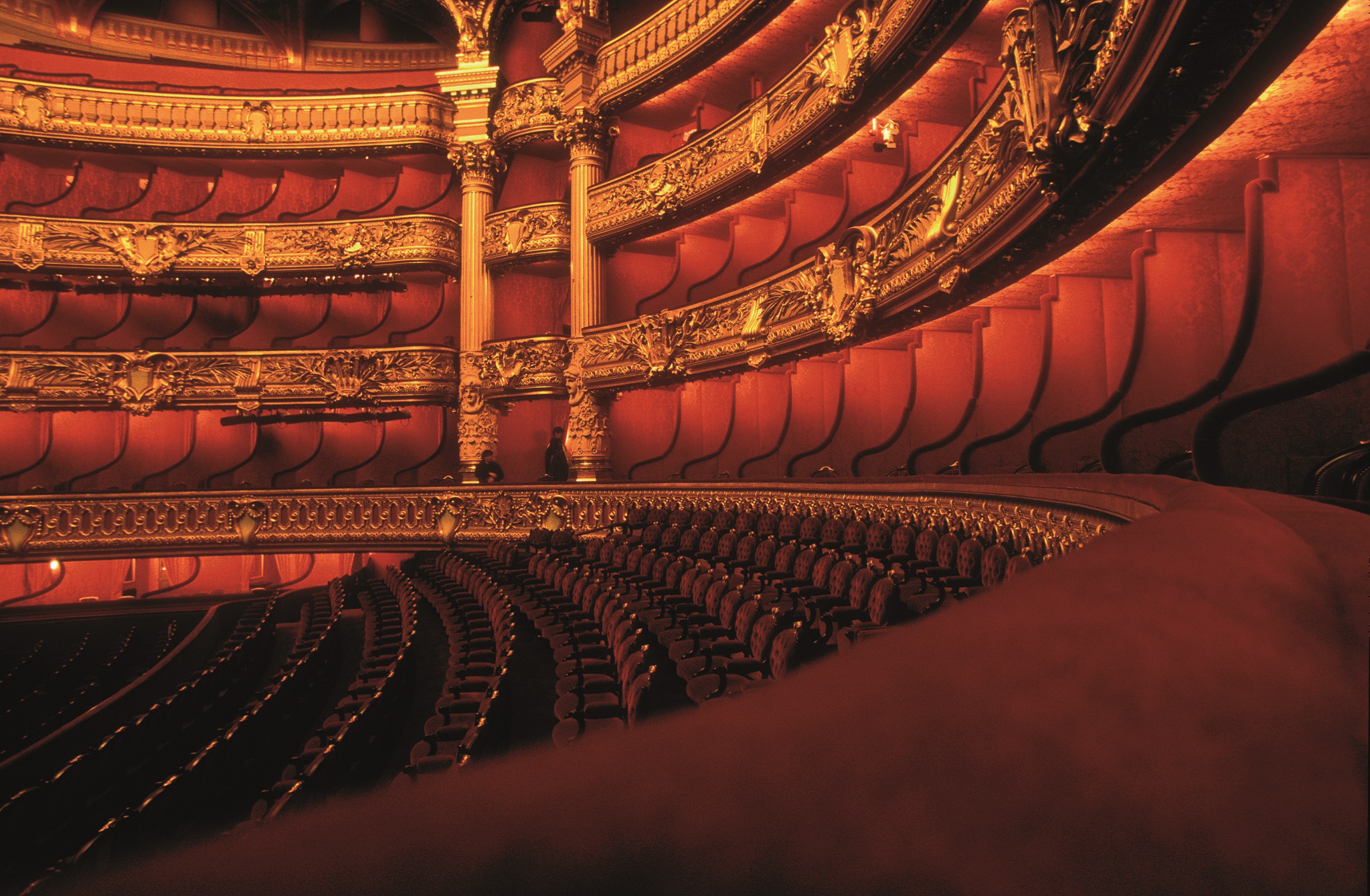 tour paris opera house